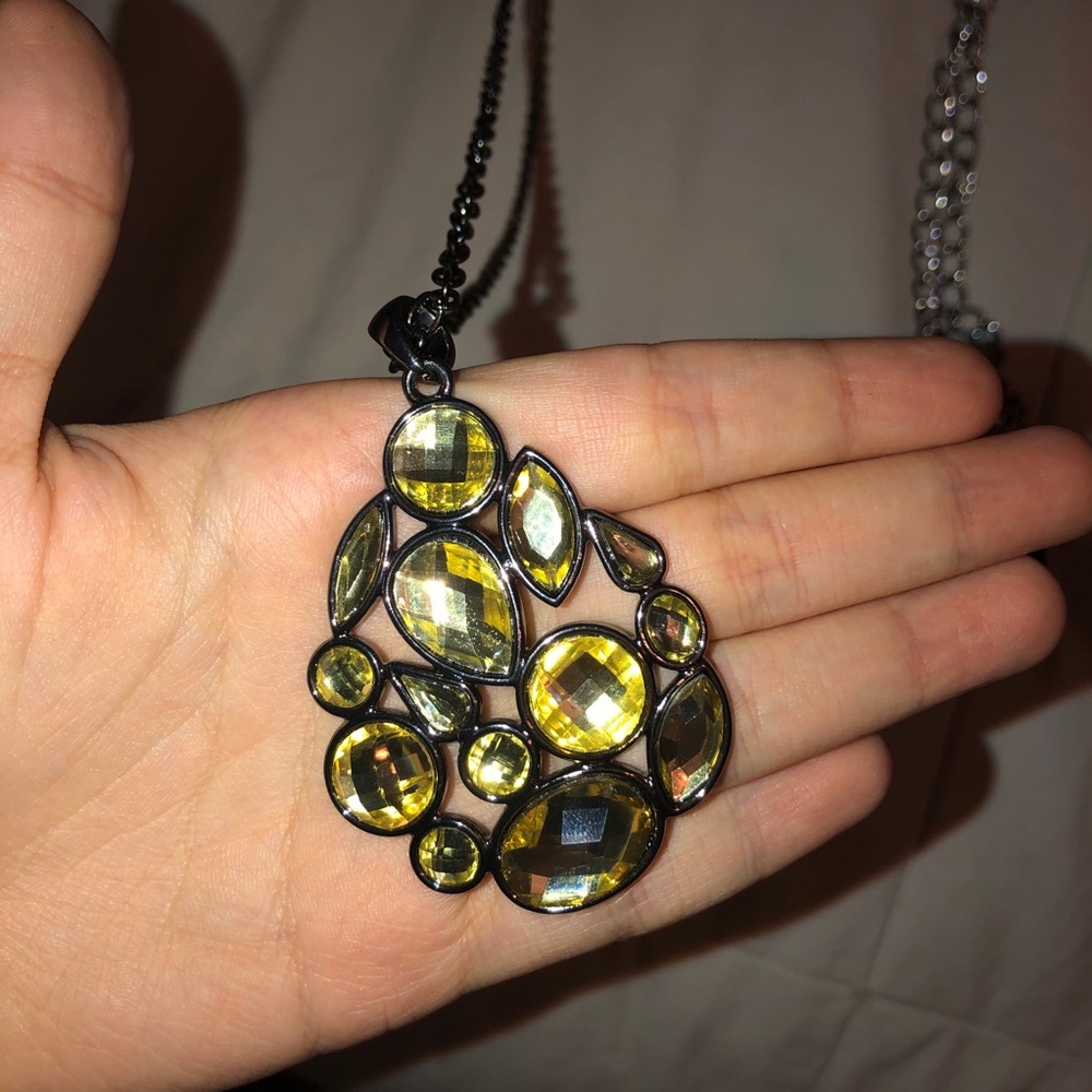 Necklace Set - Picture 2 of 9